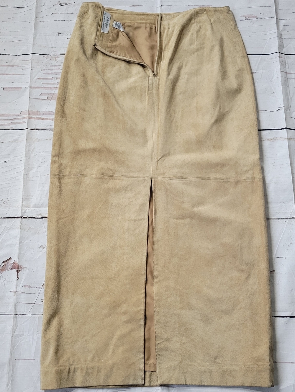 Vintage Lord & Taylor 100% Suede Leather Maxi Skirt Beige/Tan Fully Line Size 10 - Picture 6 of 9